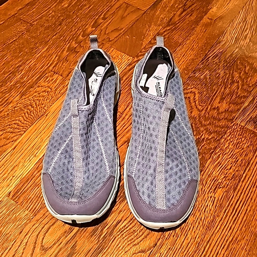 Aleader Men's 12 mesh slip on water shoes